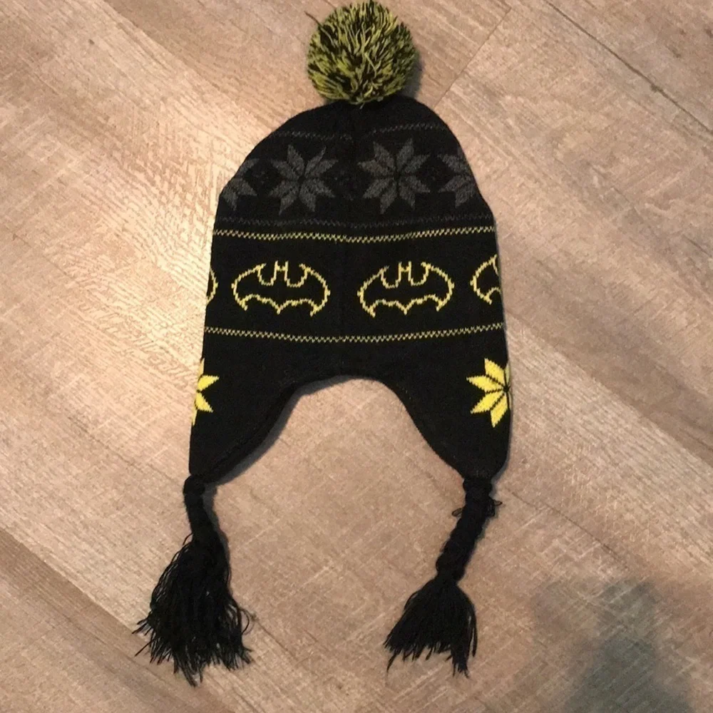 Batman Knit Winter Hat Embroidered Patch Puff Ball Top black yellow